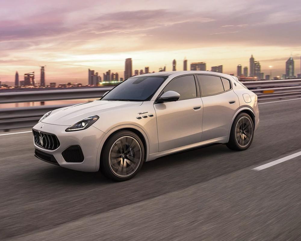 Maserati’nin Orta Sınıf Lüks SUV Sınıfındaki Temsilcisi: Grecale